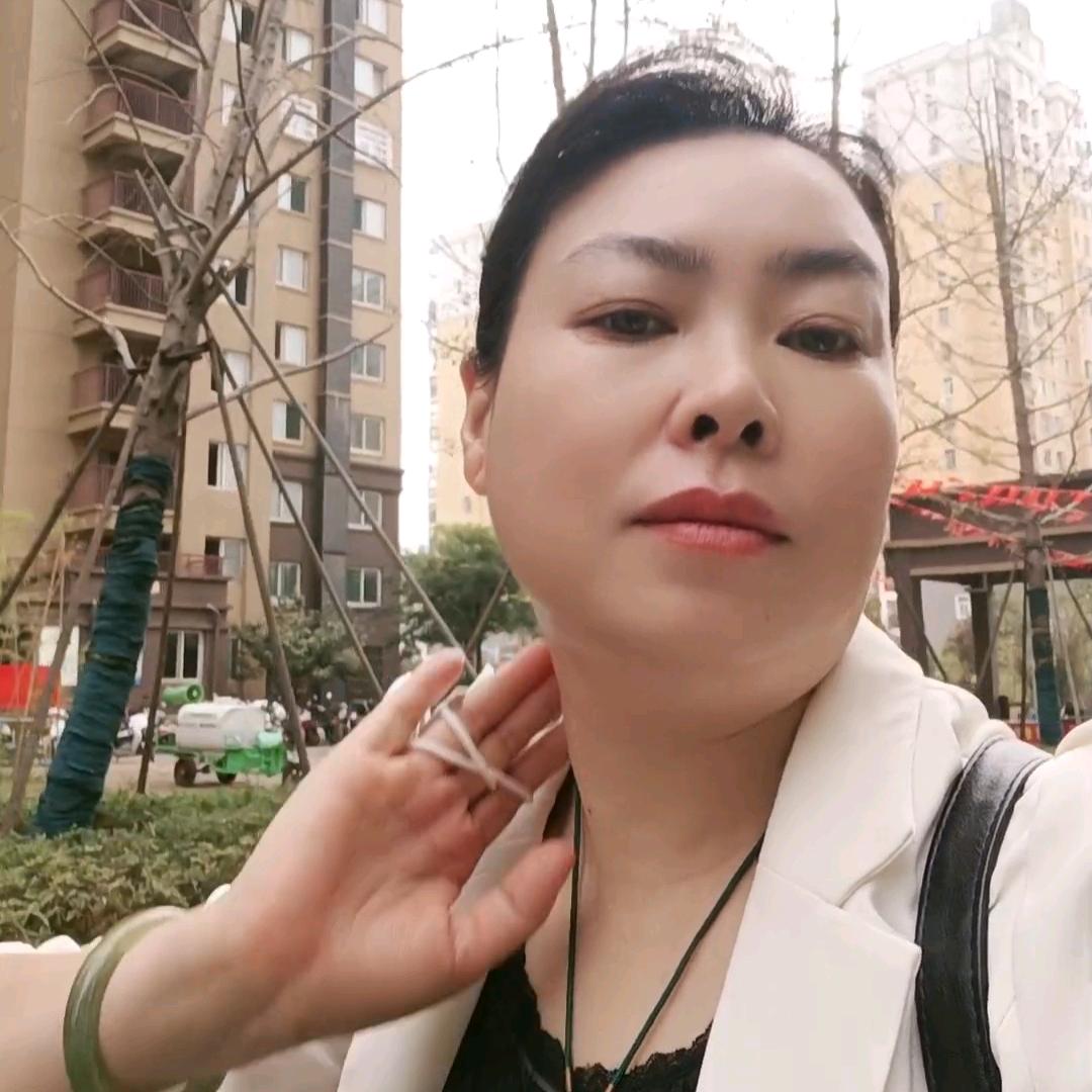 我就我不一样的烟火