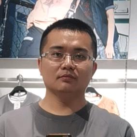 往至充电器     王子新