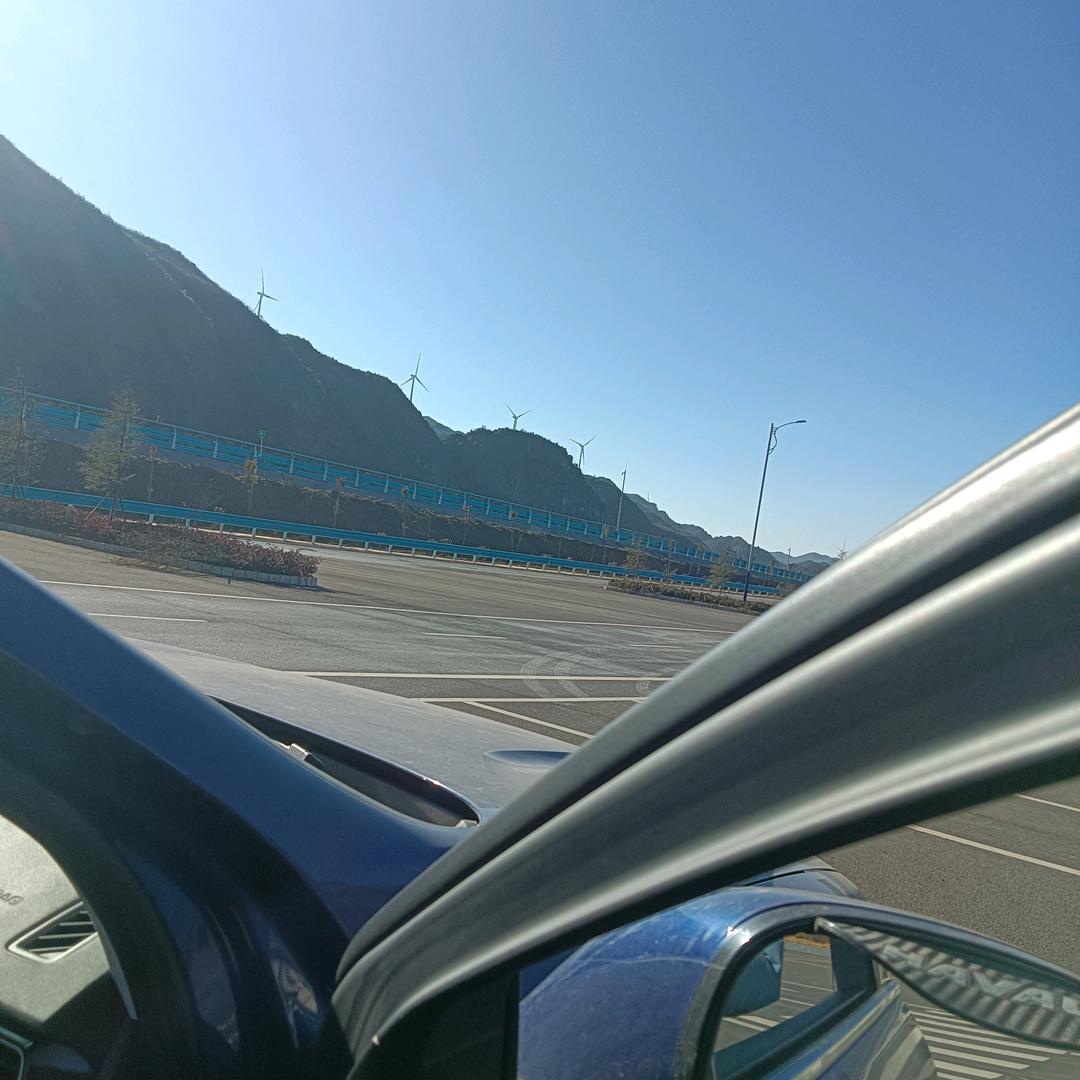 ℳ̶̶̶̶໌街挽.