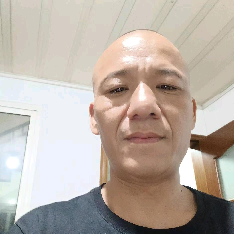 卓永久