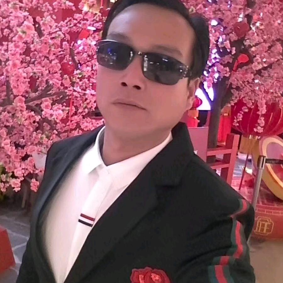 彬彬偏爱都在1025