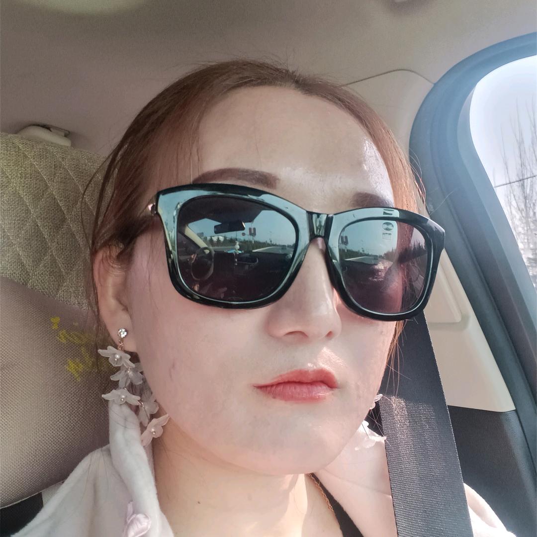 龙鑫百货童心童装