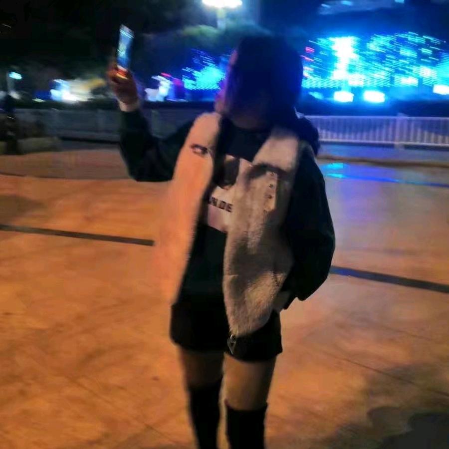 我在看着你