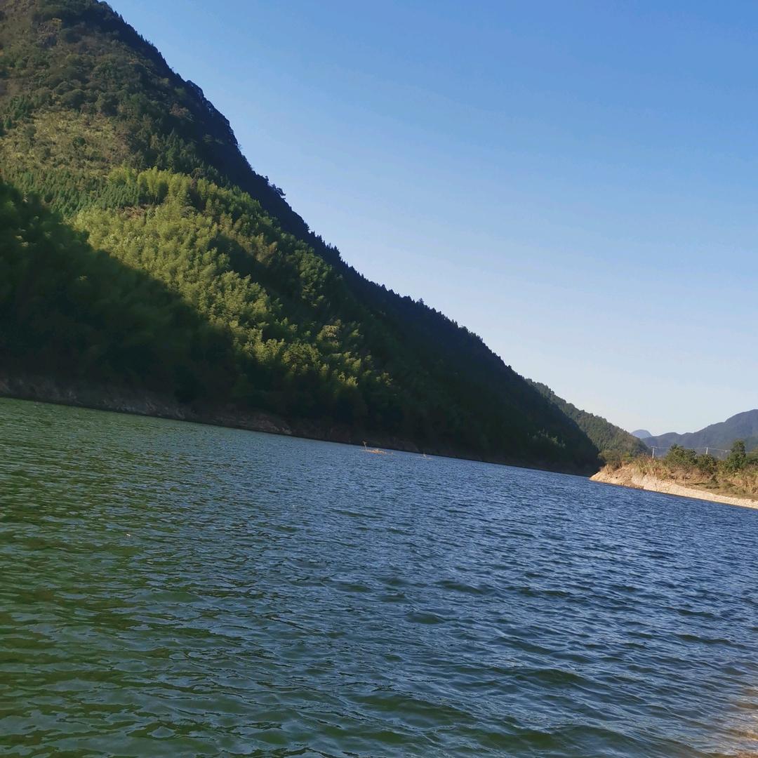 义乌市幸福湖路亚钓场