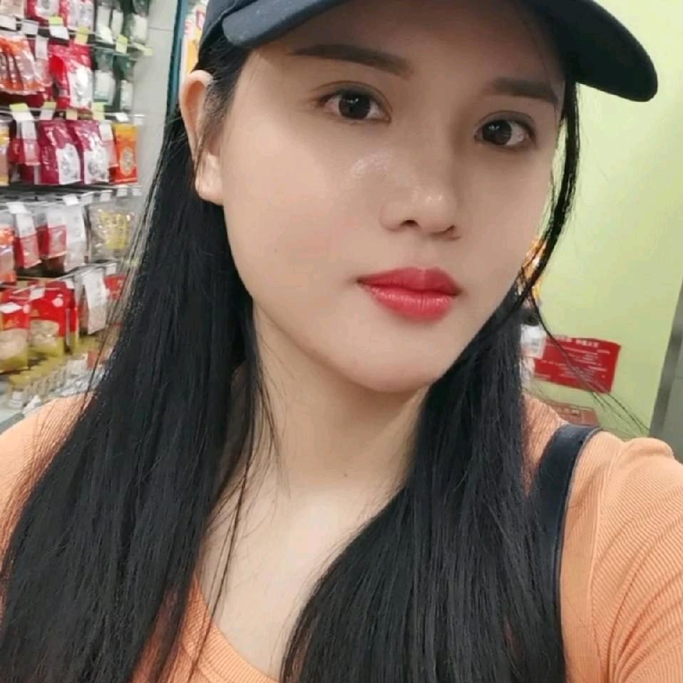 罗小姐