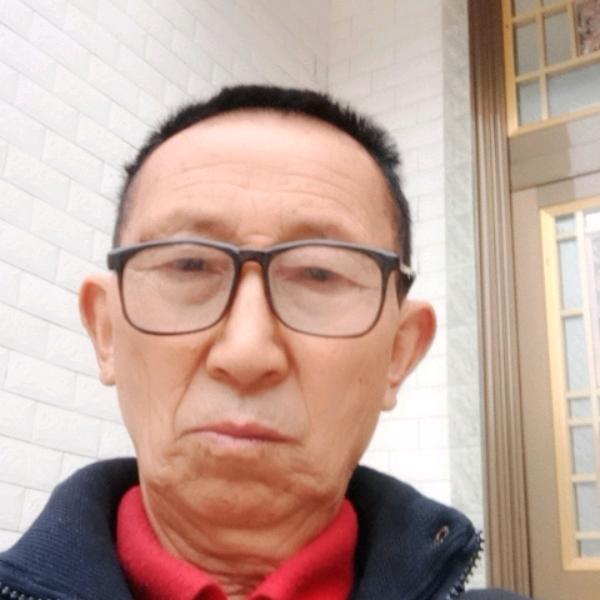 景凡秀