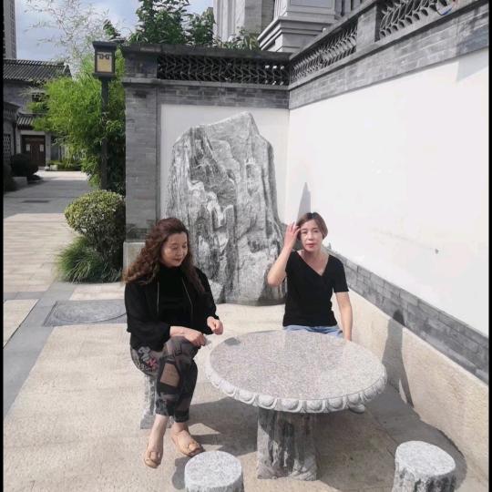 菏泽市密斯佛佛服装店