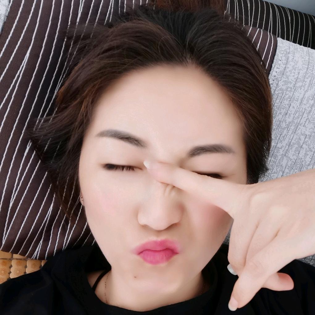 锦城华府  王芳