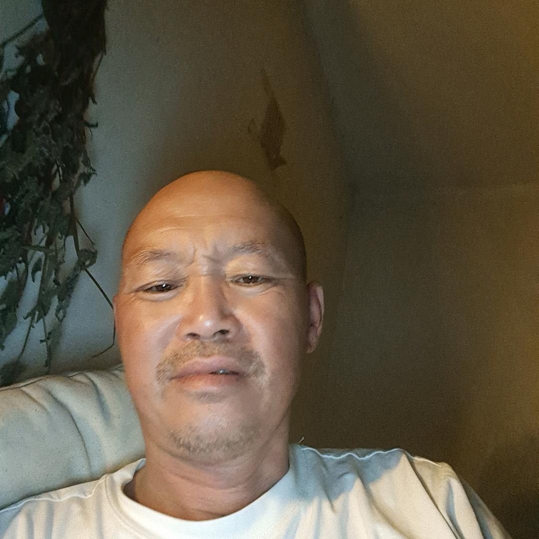 罗发财专业搭建脚手架毛竹架