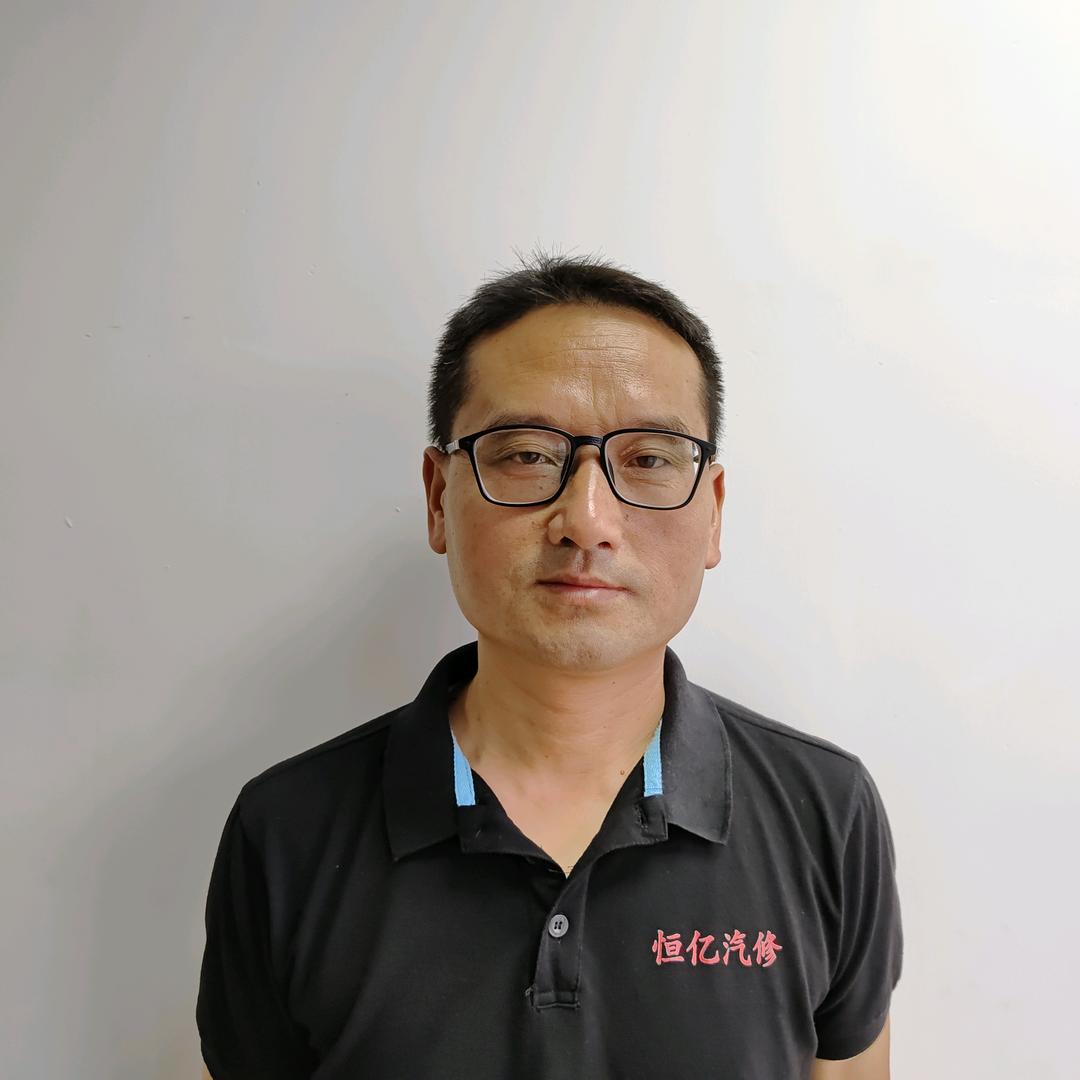 郎溪恒亿修车老黄