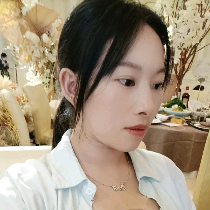 小小朱🐷🤙🤙🤙