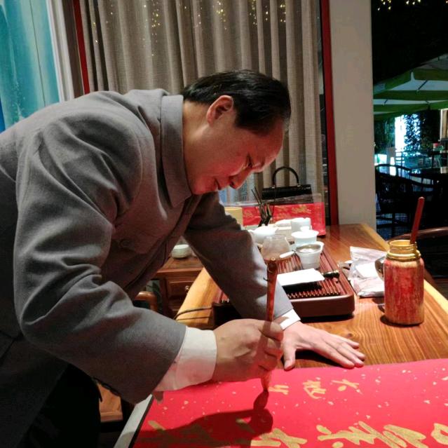 背影  叶子红