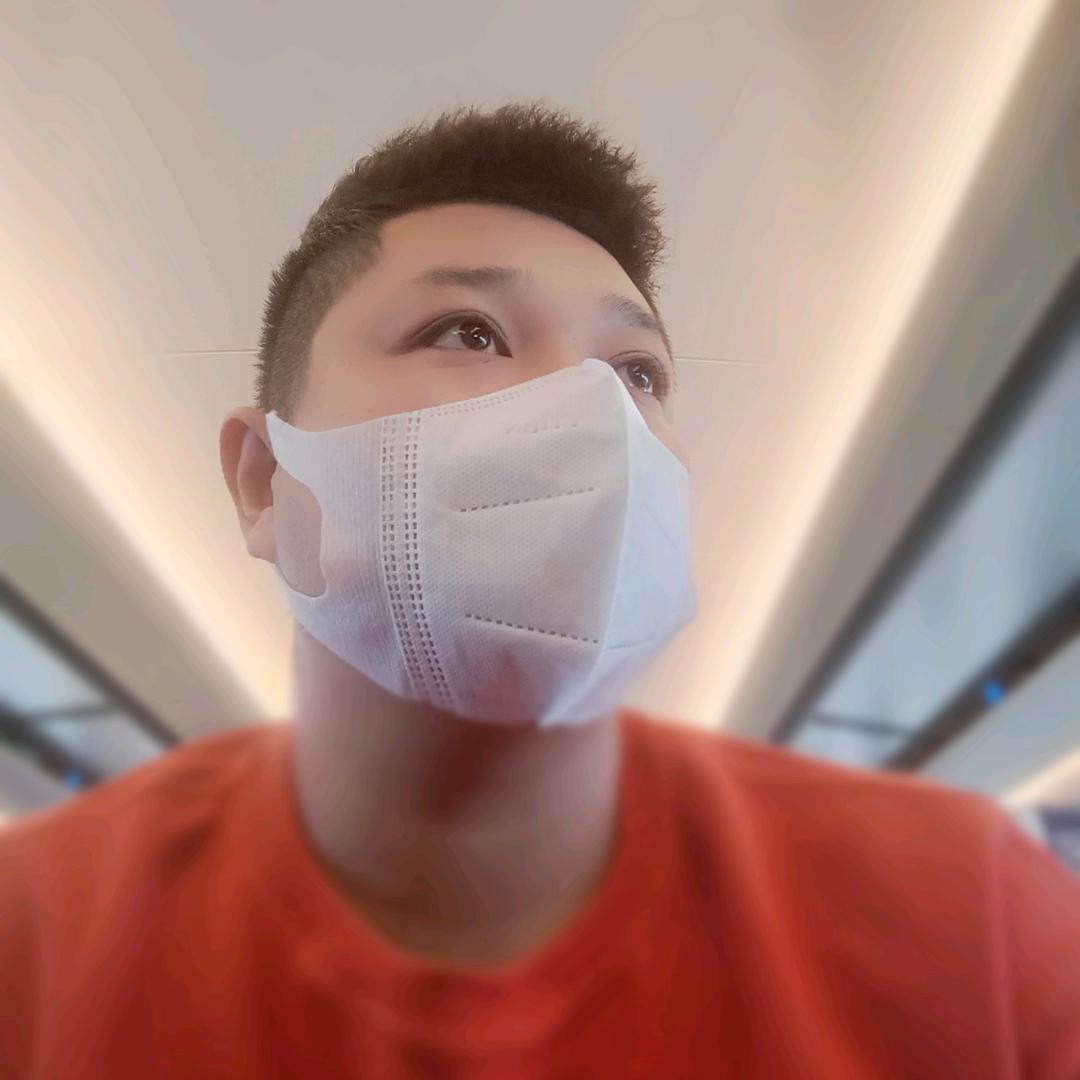 桃李满天下的李老师