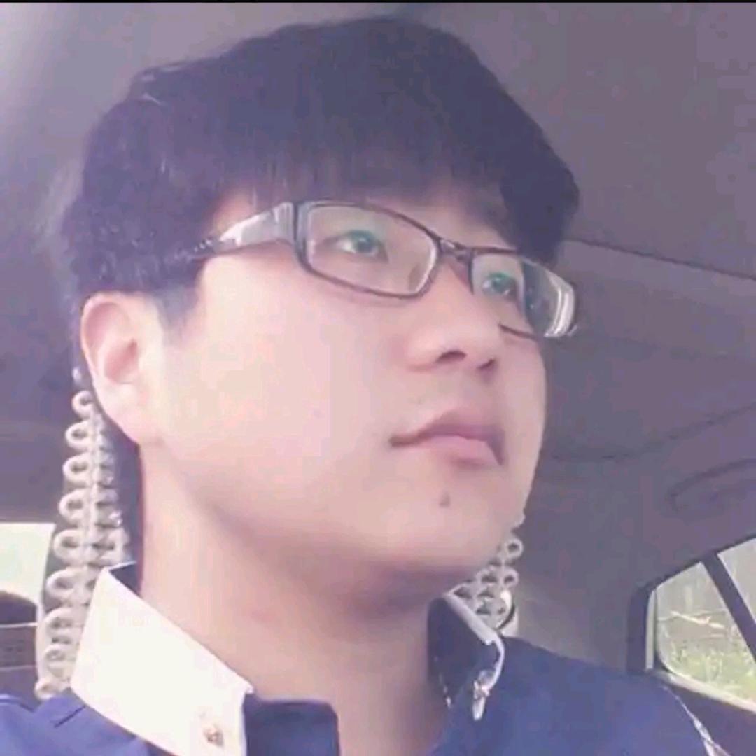 闲来垂钓碧湖上🎣