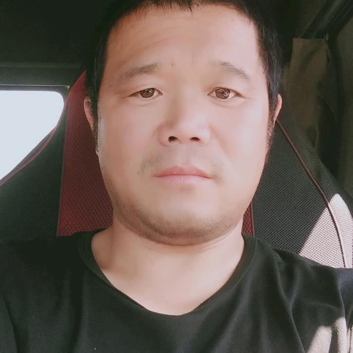 小男孩
