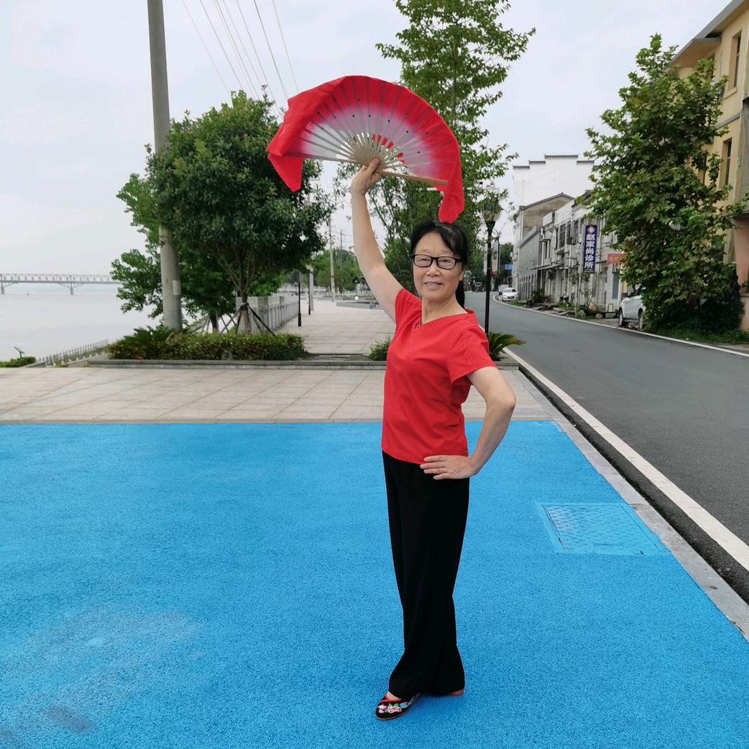用户384188岁月静好