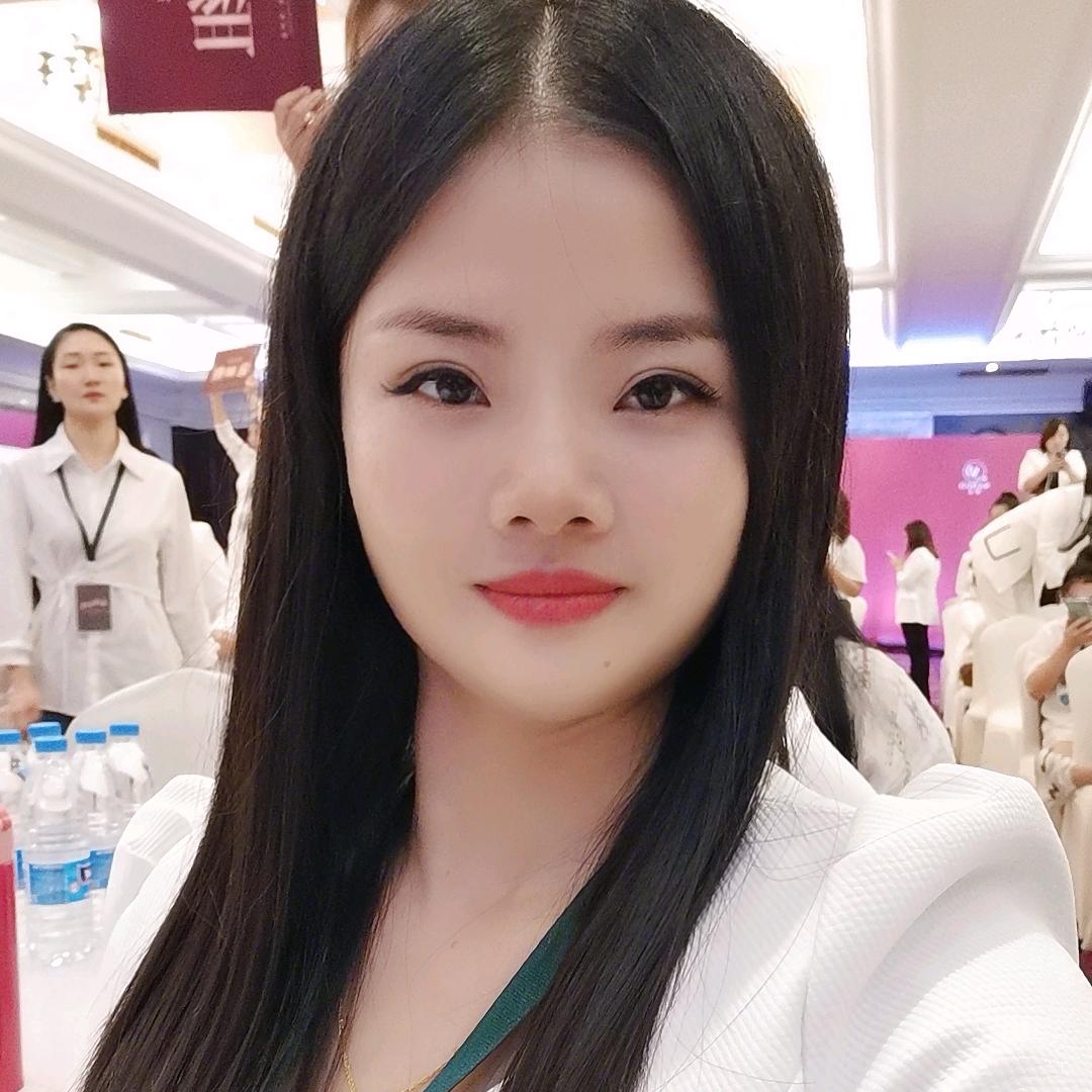 娜朵洗脸吧秋月