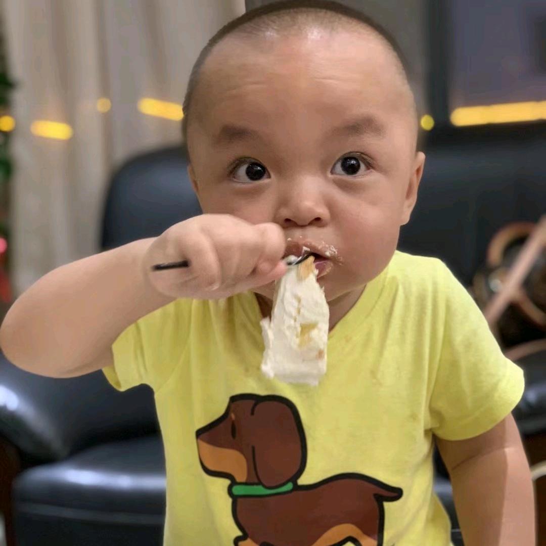 又粘又甜的辉哥