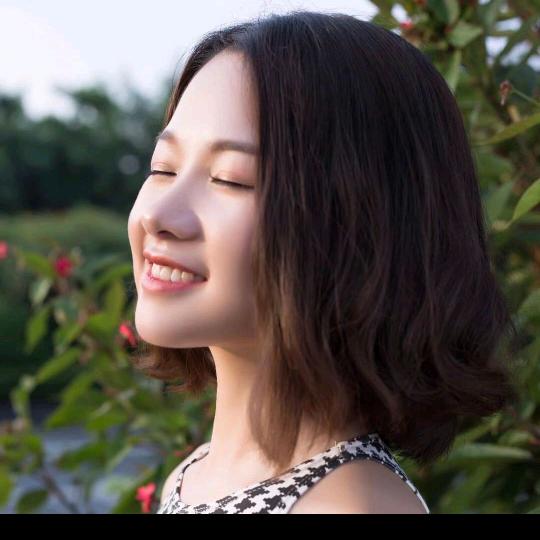 盈盈Y