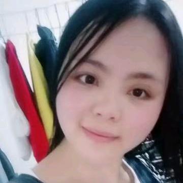 🍀🍀🍀郑在努力挣钱