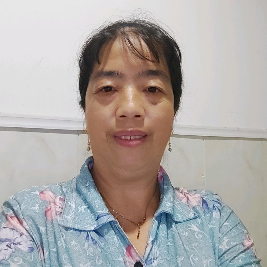 @群姐中午12点准时直播