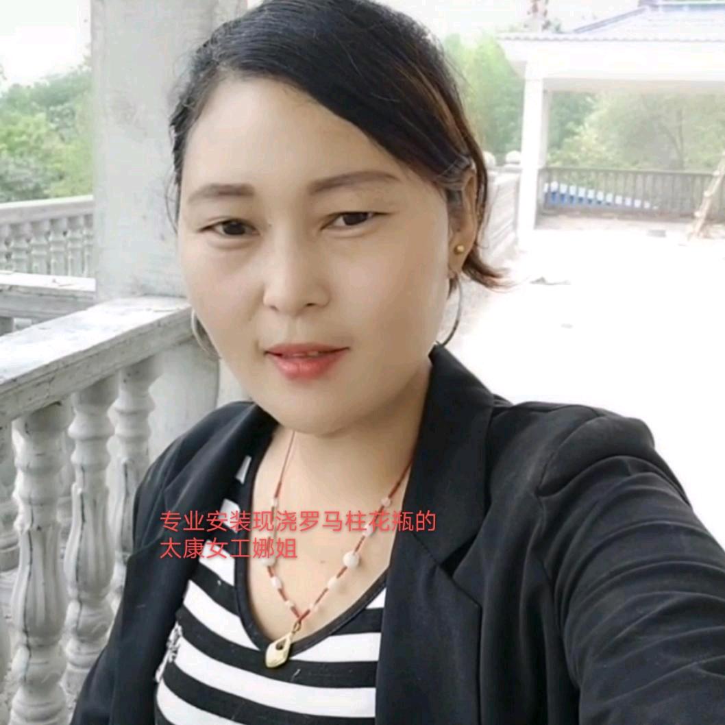 独塘娜姐罗马柱檐线
