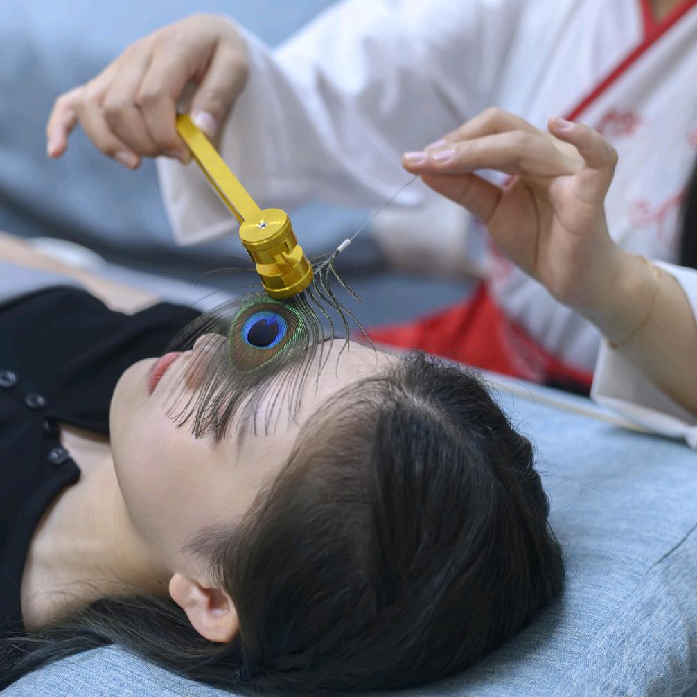 青羊区老八巷传统采耳体验馆