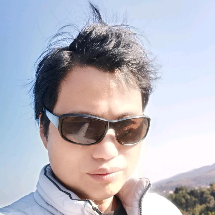 天王人物《音乐，钓鱼疯子》