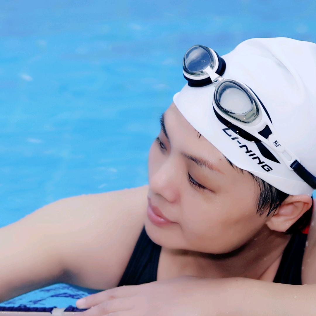 万拓体育矿区店~高国霞