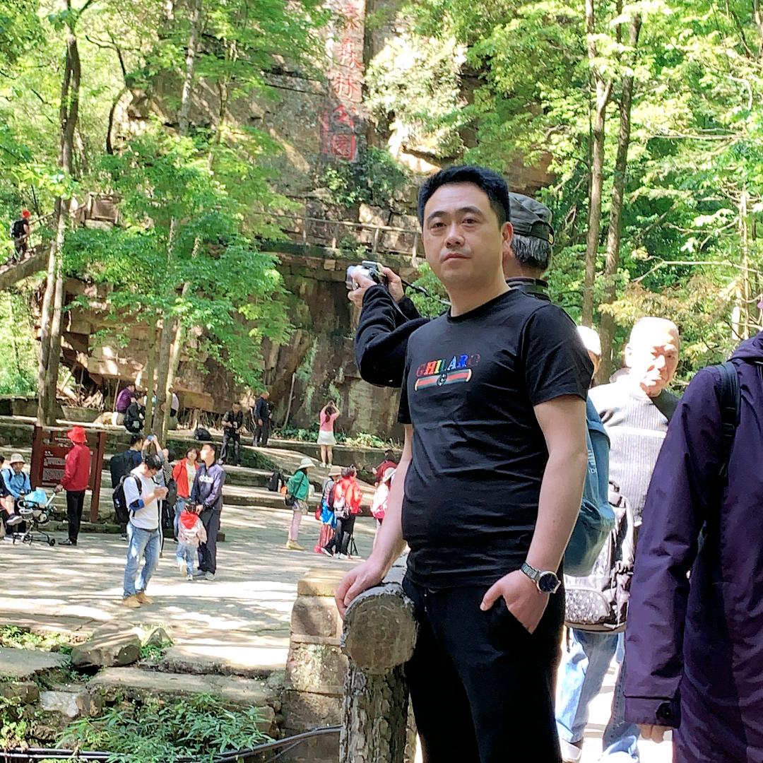 顺江广告