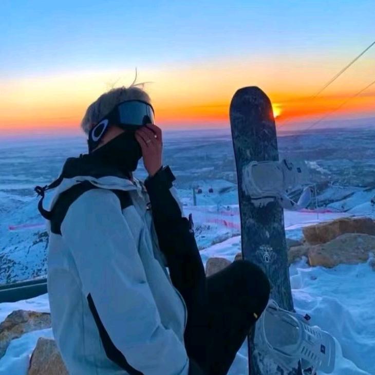 毕竟是孟老板。