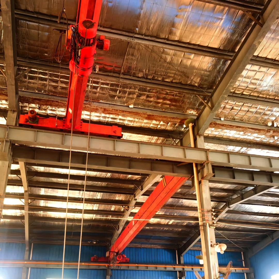 旧行车 钢构厂房 搅拌站水泥罐 油罐