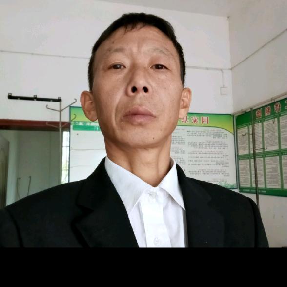 何梦银