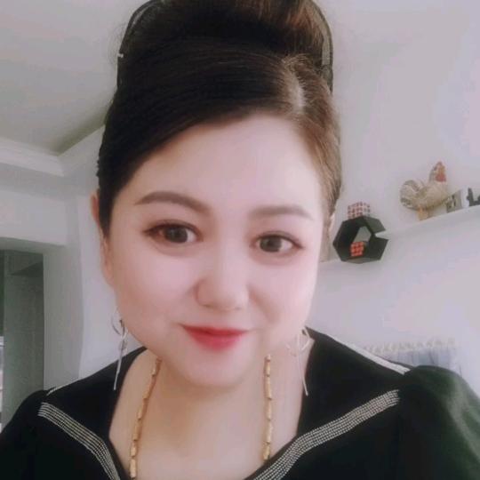 开心的胡姐