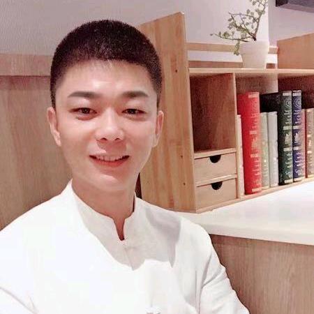 邰武振《橱窗好物》