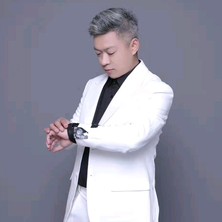 你的托尼老师—梁飞