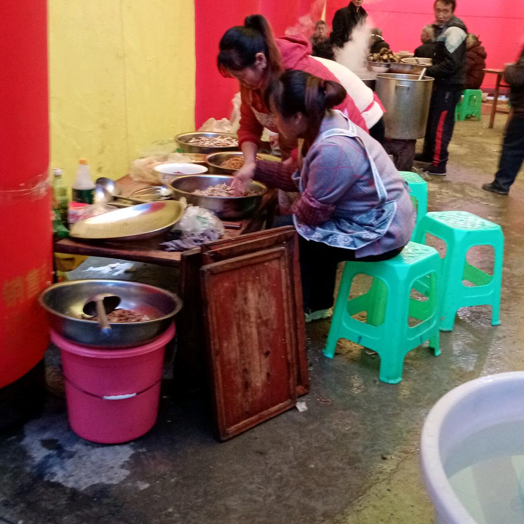 专业承包各类酒席 詹师傅