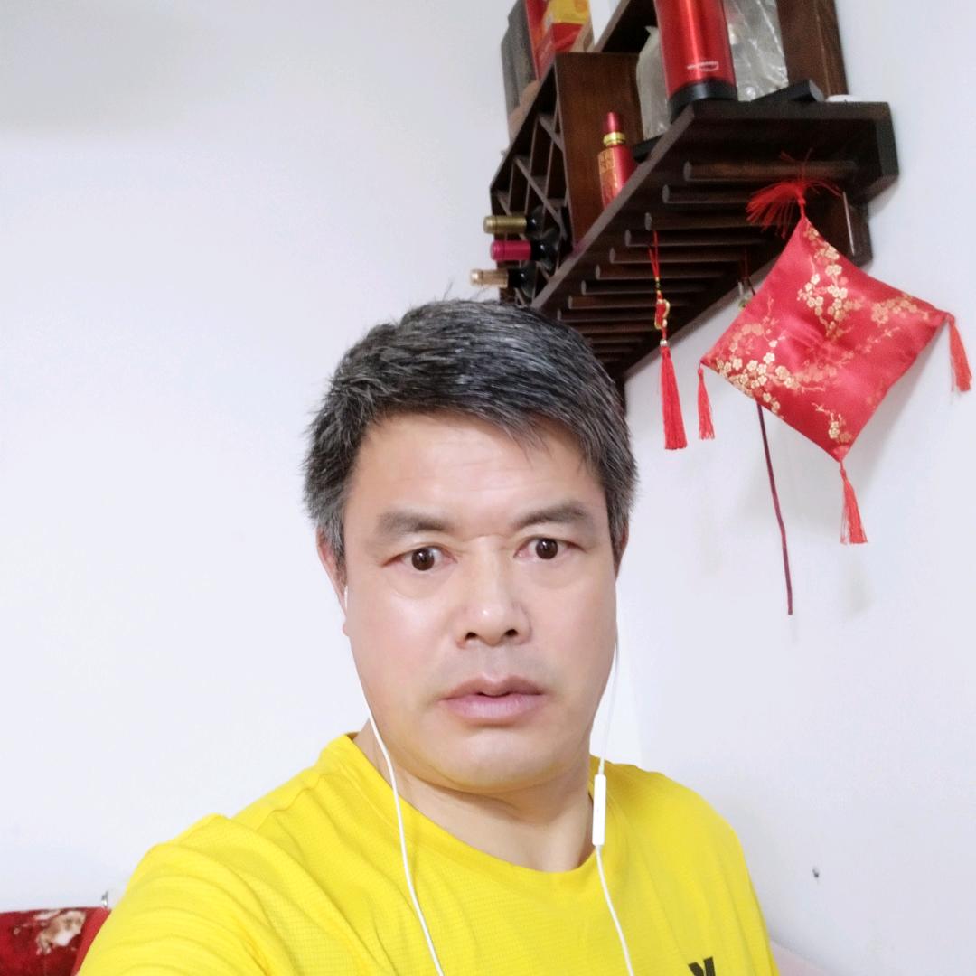 邓如云