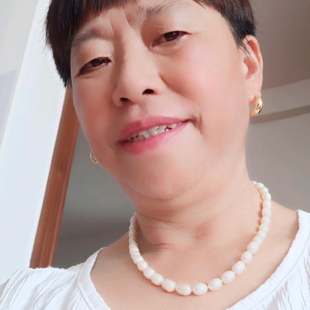 宝宝的奶奶龙出生