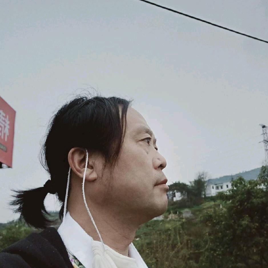 冉日白【长毛锅锅&短视频无偿推荐】。