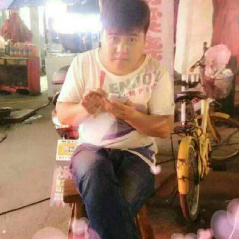 单身一个人在义乌卖烧饼