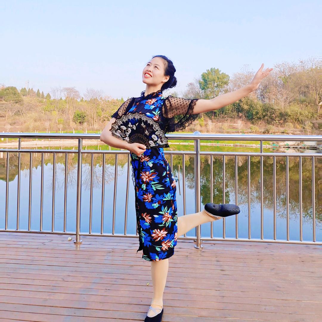 悦舞舞蹈