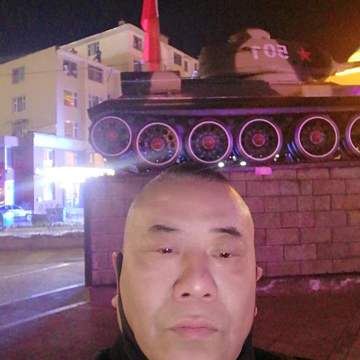 崔利国