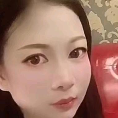 丹丹.爱吃素