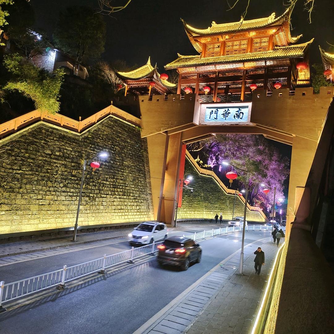 卖炒饭阿东哥