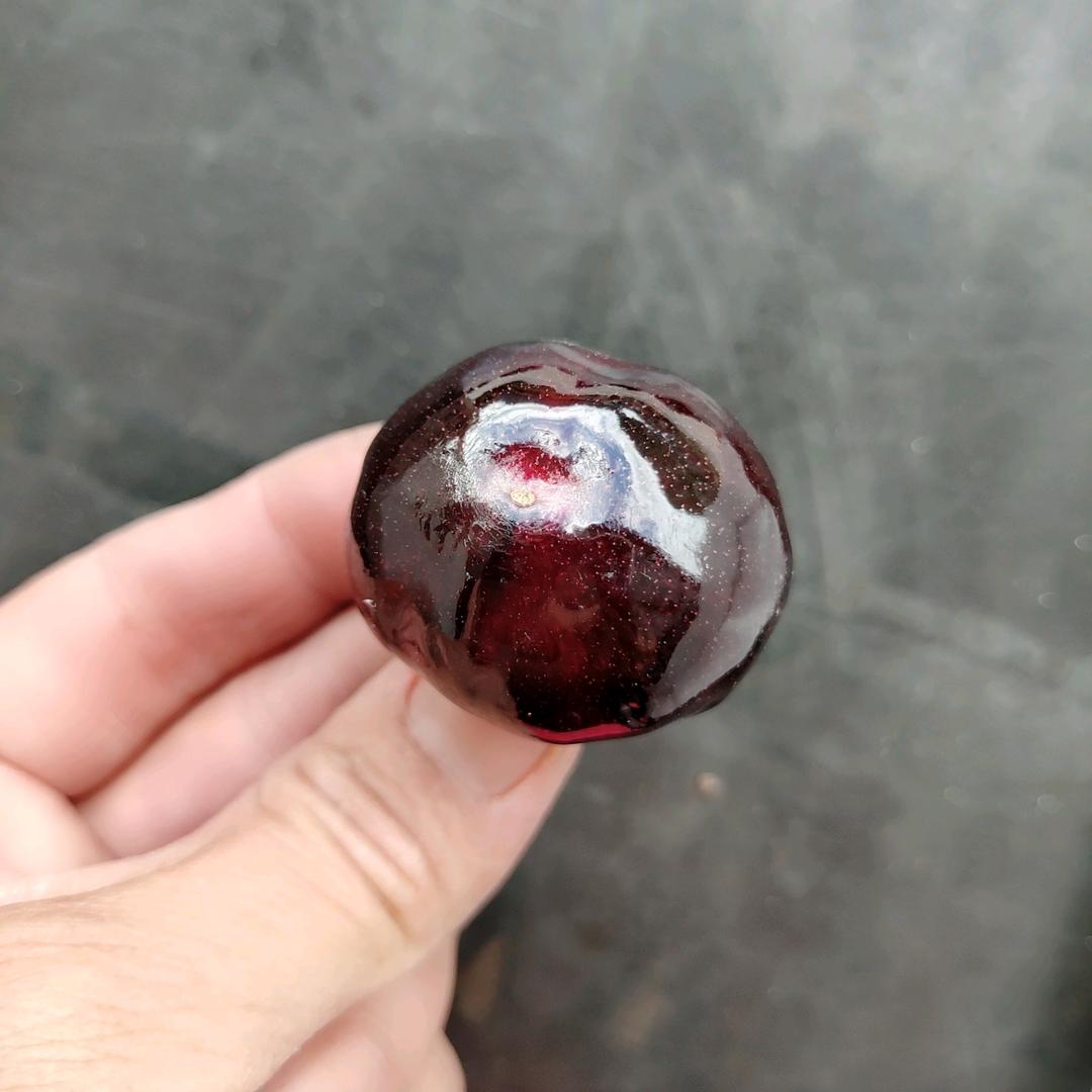 🍒M🍒