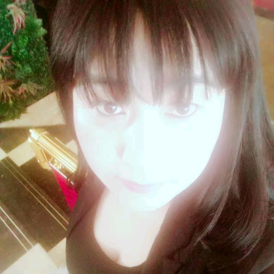 莹莹
