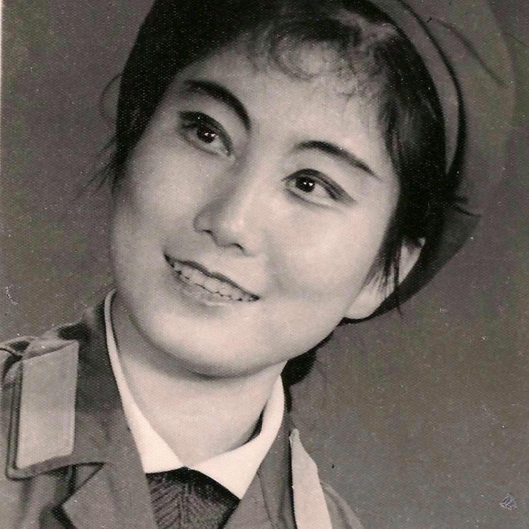 红玫瑰4954287698687扬狮传媒