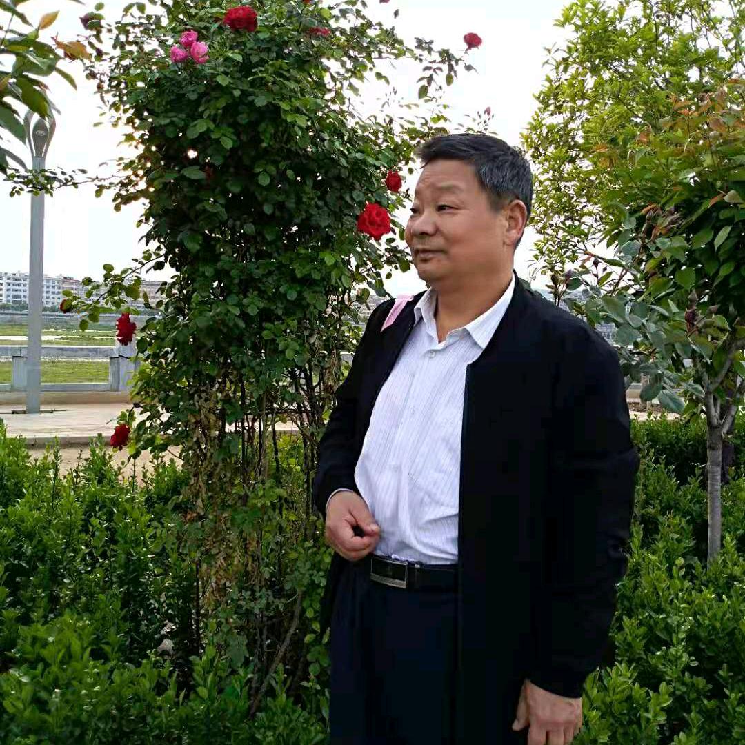 张兴国