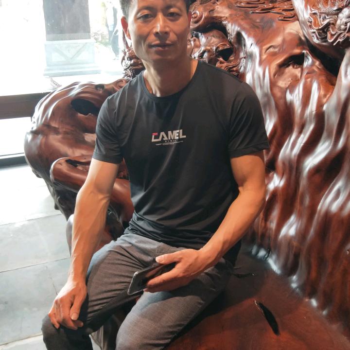 绍兴手工锡箔纸厂巧手折纸